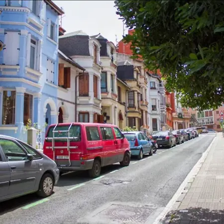 Apartman En El Barrio De Irala